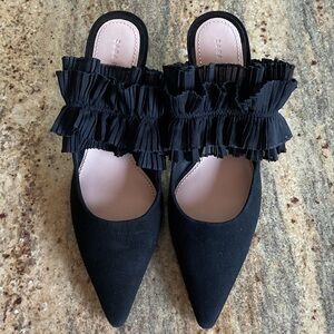 Elegant Black Ruffled Women's Mules